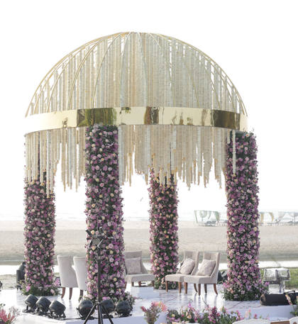 Mandap — Wedding decor — Zuri